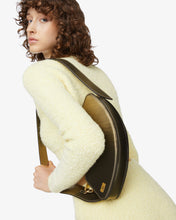 Load image into Gallery viewer, FW23U500373-02-P02F.jpg
