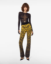 Load image into Gallery viewer, FW23W390951-04-P03.jpg
