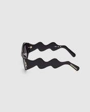 Load image into Gallery viewer, GD023 GEOMETRIC SUNGLASSES
